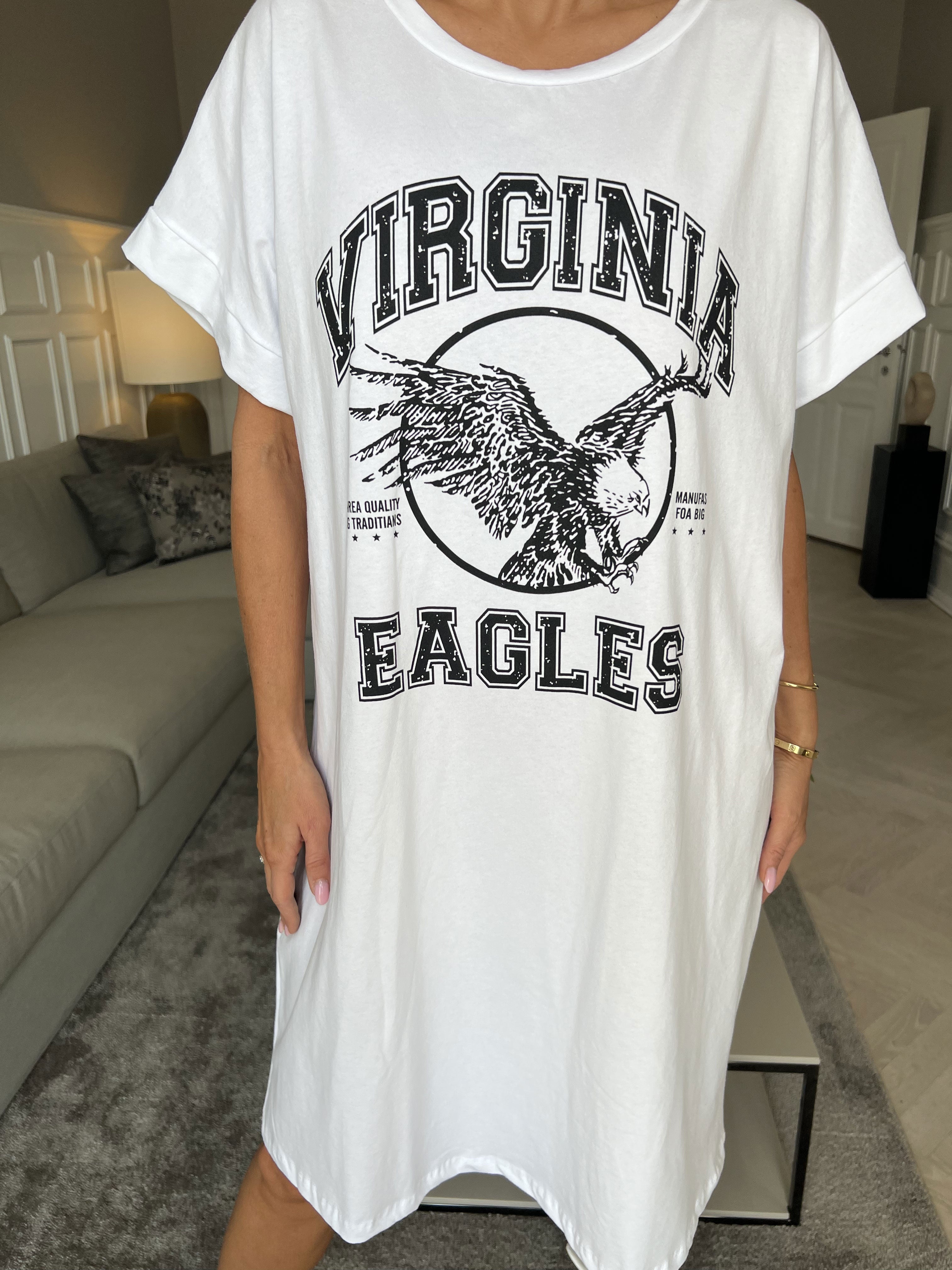 Virginia - Blød t-shirt kjole med motiv